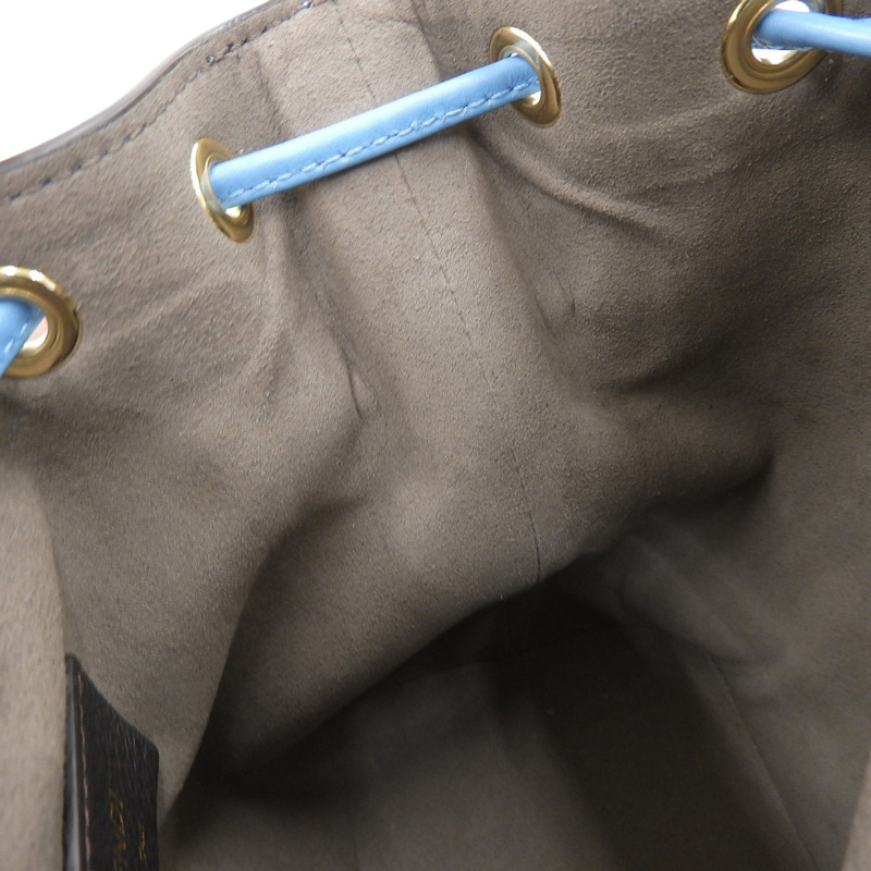 http://フェンディ%20FENDI%20モントレゾールミニ%202WAYバッグ%20ショルダーバッグ%20PVC/レザー%20ブルー%208BS010%20中古%20OB2119