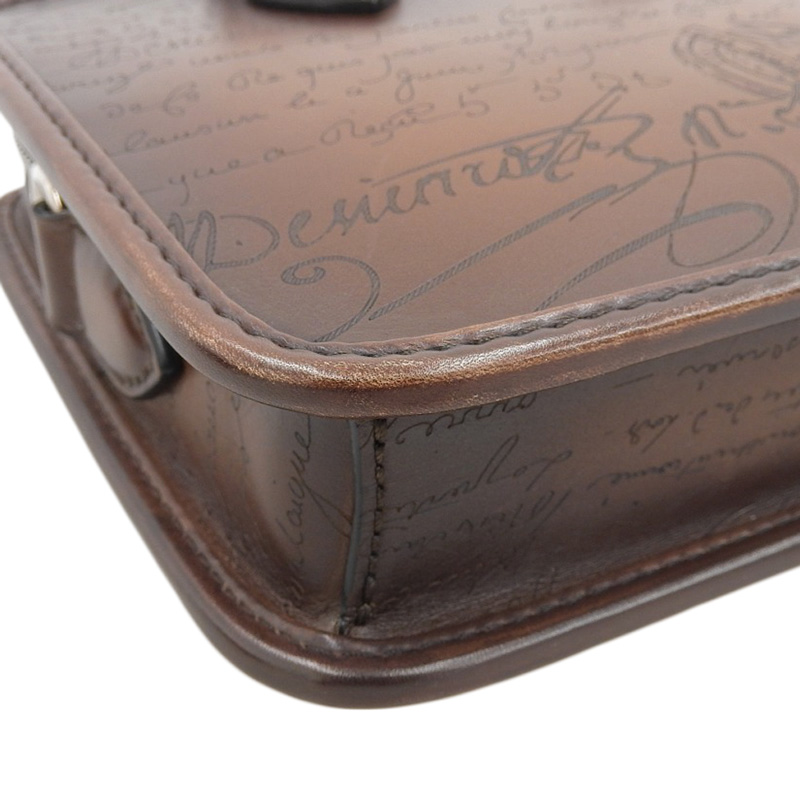 http://ベルルッティ%20BERLUTI%20カリグラフィ%20アンジュールガリバー%202WAYバッグ%20ハンドバッグ%20ショルダーバッグ%20レザー%20ブラウン%20中古%20OB2120