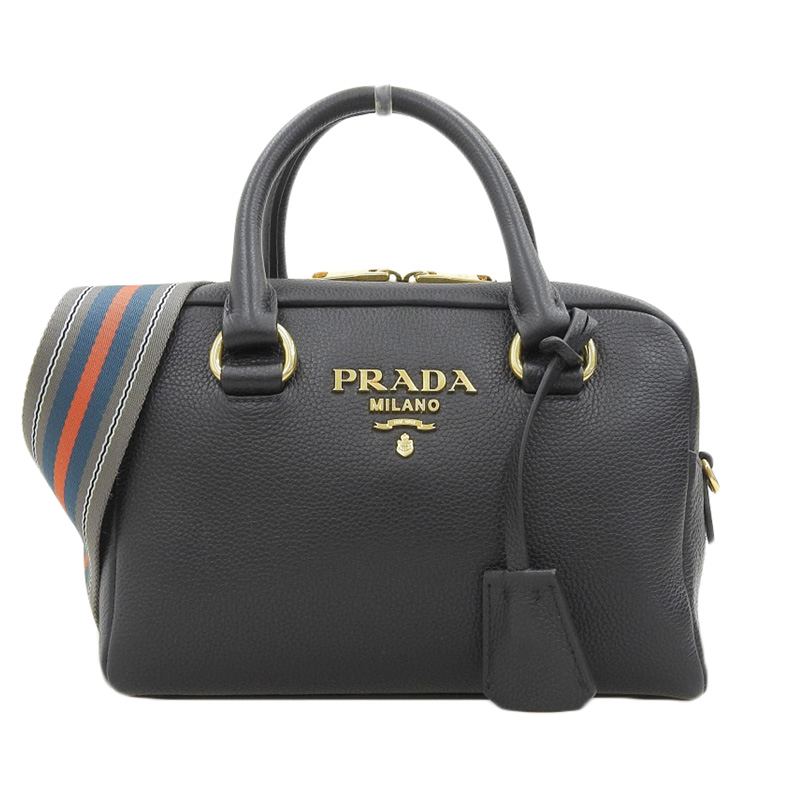 http://プラダ%20PRADA%202WAYバッグ%20ハンドバッグ%20ショルダーバッグ%20レザー%20ブラック%201BB108%20中古%20OB2138