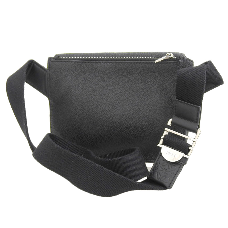 http://ロエベ%20LOEWE%20ミリタリー%20バムバッグ%20スモール%20ショルダーバッグ%20メッセンジャーバッグ%20レザー%20ブラック%20中古%20OB2142