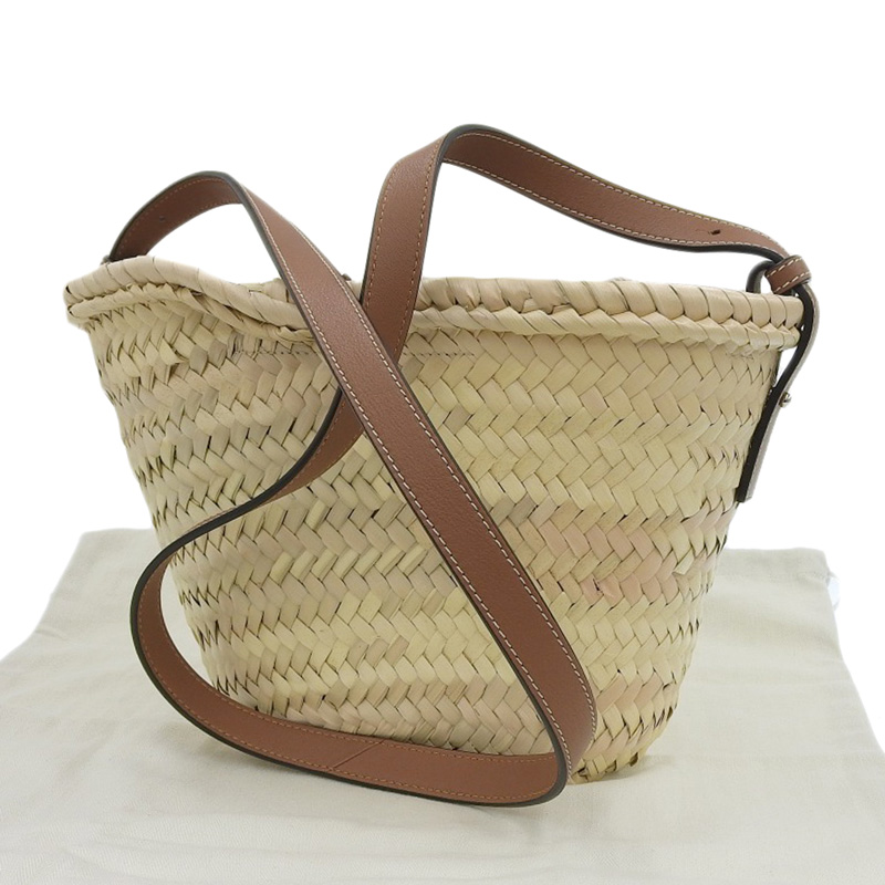 http://ロエベ%20LOEWE%20ドローストリングミニ%20バケットバッグ%20ショルダー%20かご%20ラフィア/レザー%20ナチュラル/タン%20A223222X01%20中古%20OB2171