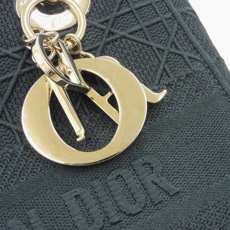 http://ディオール%20CHRISTIAN%20DIOR%20レディD-Lite%20ミディアム%202WAY%20ハンド%20ショルダーバッグ%20キャンバス%20グリーン%20M05665O%20中古%20OB2174