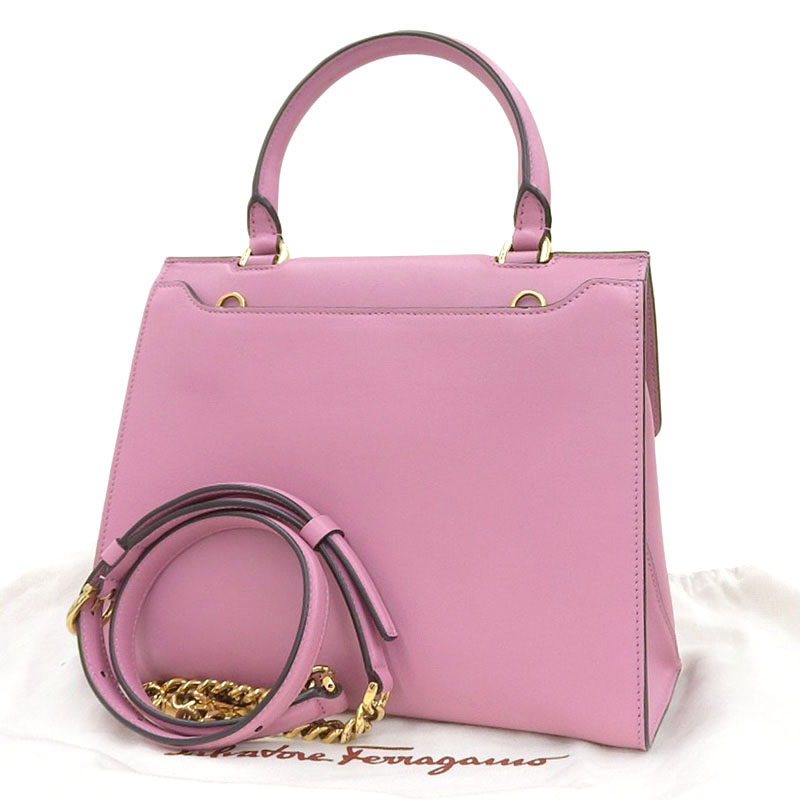 http://フェラガモ%20FERRAGAMO%202WAYバッグ%20ハンドバッグ%20ショルダーバッグ%20レザー%20ピンク%20中古%20OB2179