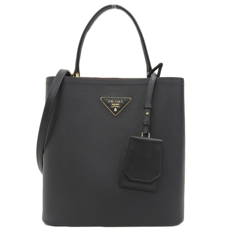 http://プラダ%20PRADA%20パニエ%20スモールバッグ%202WAYバッグ%20ハンドバッグ%20ショルダーバッグ%20サフィアーノ%20レザー%20ブラック%201BA212%20中古%20OB2184
