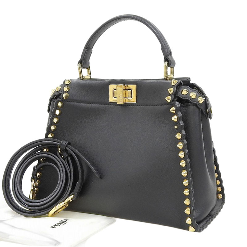 http://フェンディ%20FENDI%20ピーカブー%20ミニ%202WAYバッグ%20ハンドバッグ%20ショルダーバッグ%20スタッズ%20レザー%20ブラック%208BN244%20中古%20OB2185