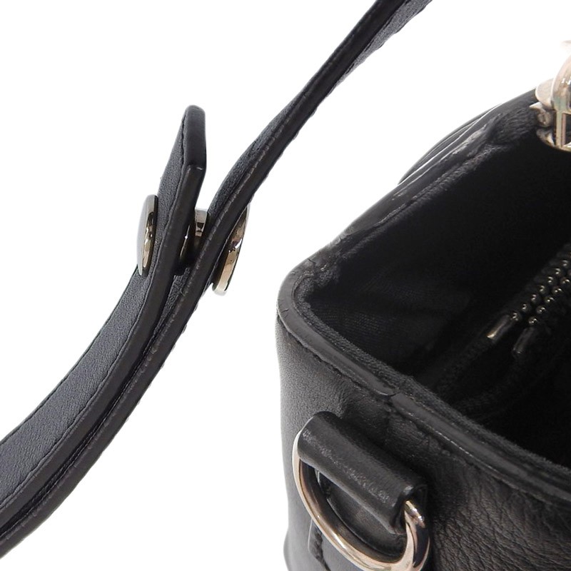 http://フェンディ%20FENDI%20バイザウェイ%202WAY%20ショルダーバッグ%20ハンドバッグ%20レザー%20ブラック%208BL124%20中古%20OB2186