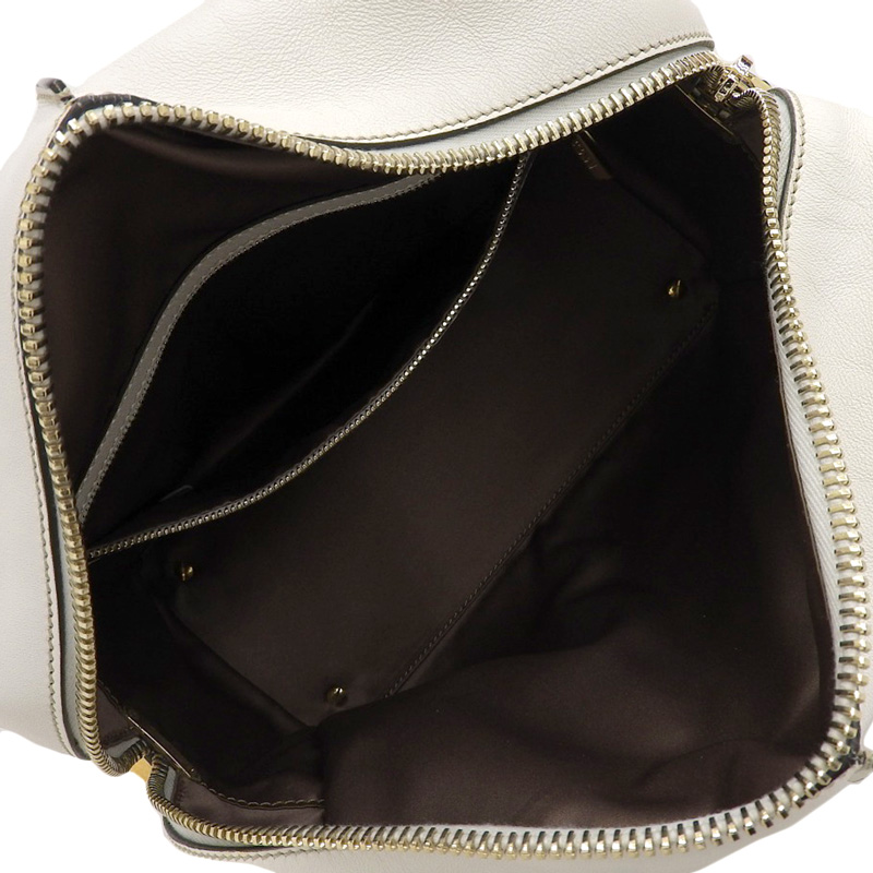 http://トッズ%20TOD'S%20Dキューブ%202WAYバッグ%20ハンドバッグ%20ショルダーバッグ%20レザー%20ホワイト/ブラウン/ブラック%20中古%20OB2197