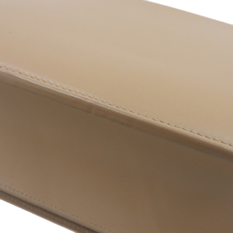 http://ロエベ%20LOEWE%20バルセロナ%20ショルダーバッグ%20レザー%20ブラウン%20A532M15X02-2270%20中古%20OB2205