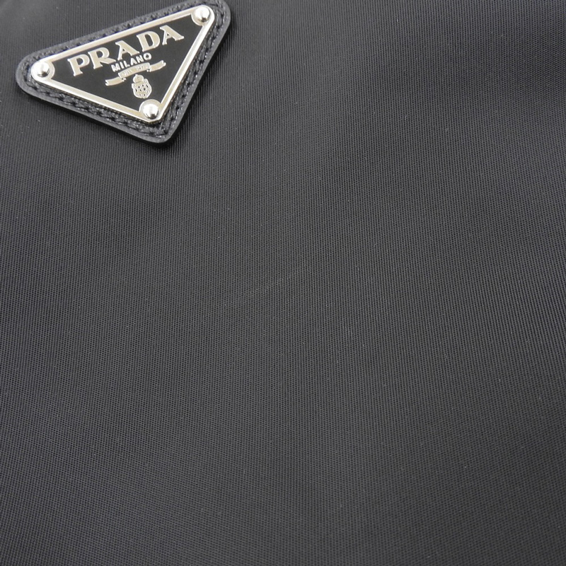 http://プラダ%20PRADA%20ショルダーバッグ%20斜め掛けショルダー%20テスート%20ナイロン/レザー%20ブラック%20VA0053%20中古%20OB2209