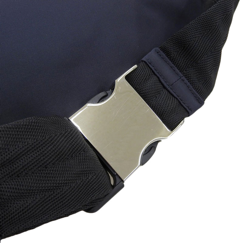 http://プラダ%20PRADA%20ボディバッグ%20ウエストバッグ%20ナイロン%20ネイビー%202VL005%20中古%20OB2223