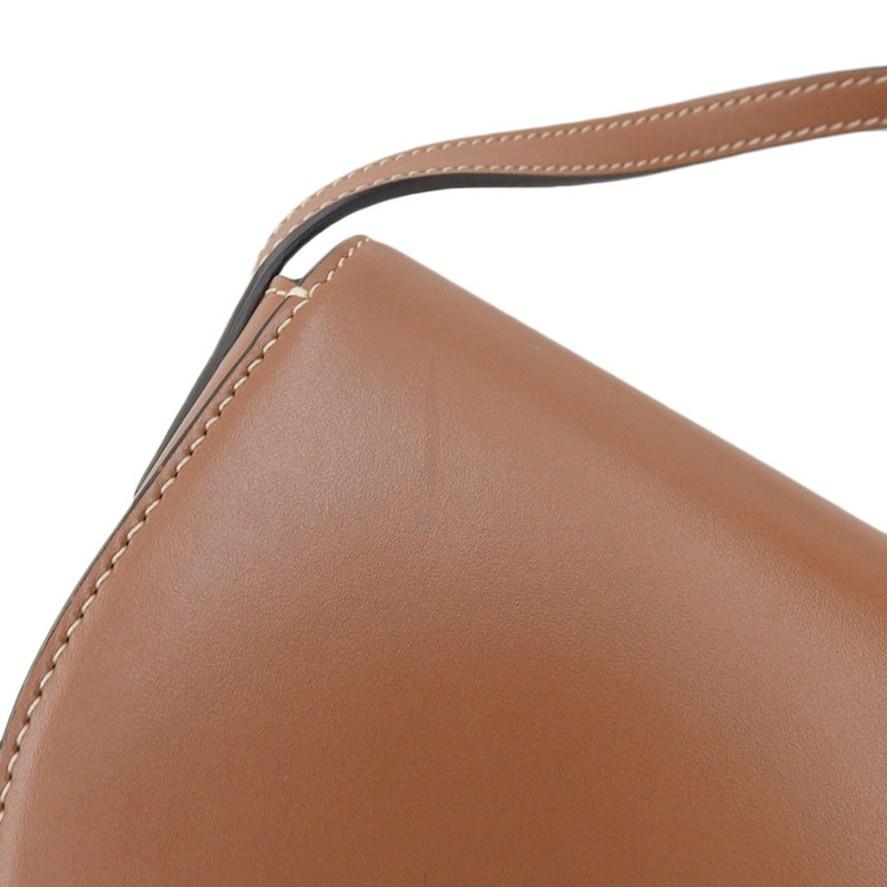 http://セリーヌ%20CELINE%20ミニブザス%20キュイル%20トリオンフ%20ショルダーバッグ%20レザー%20タン%20美品%20OB2225