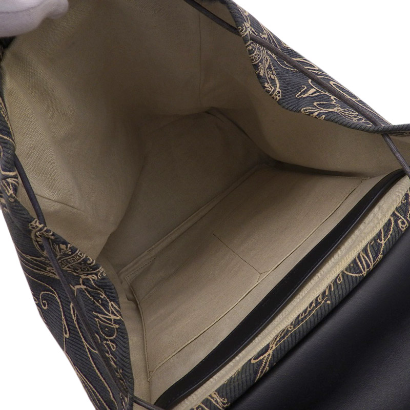 http://ベルルッティ%20BERLUTI%20バックパック%20リュックサック%20キャンバス/レザー%20ネイビー%20中古%20OB2235