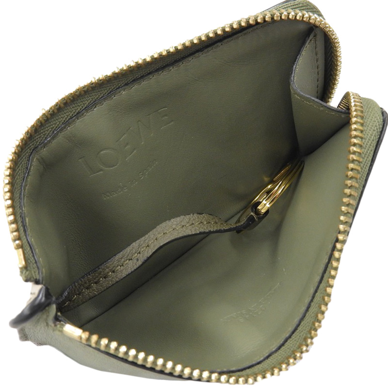 http://ロエベ%20LOEWE%20パズル%20コインケース%20カードケース%20レザー%20グリーン系%20中古%20OBB0574