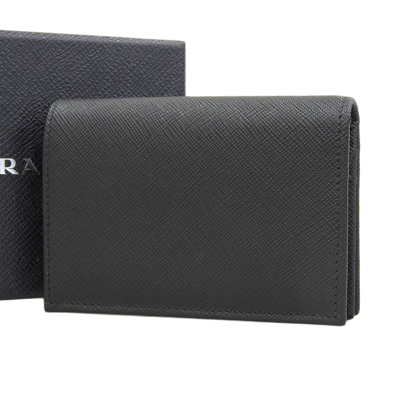 http://プラダ%20PRADA%20サフィアーノ%20トライアングル%20コンパクトウォレット%20二つ折り財布%20レザー%20ブラック%201MV021%20美品%20OBB0577