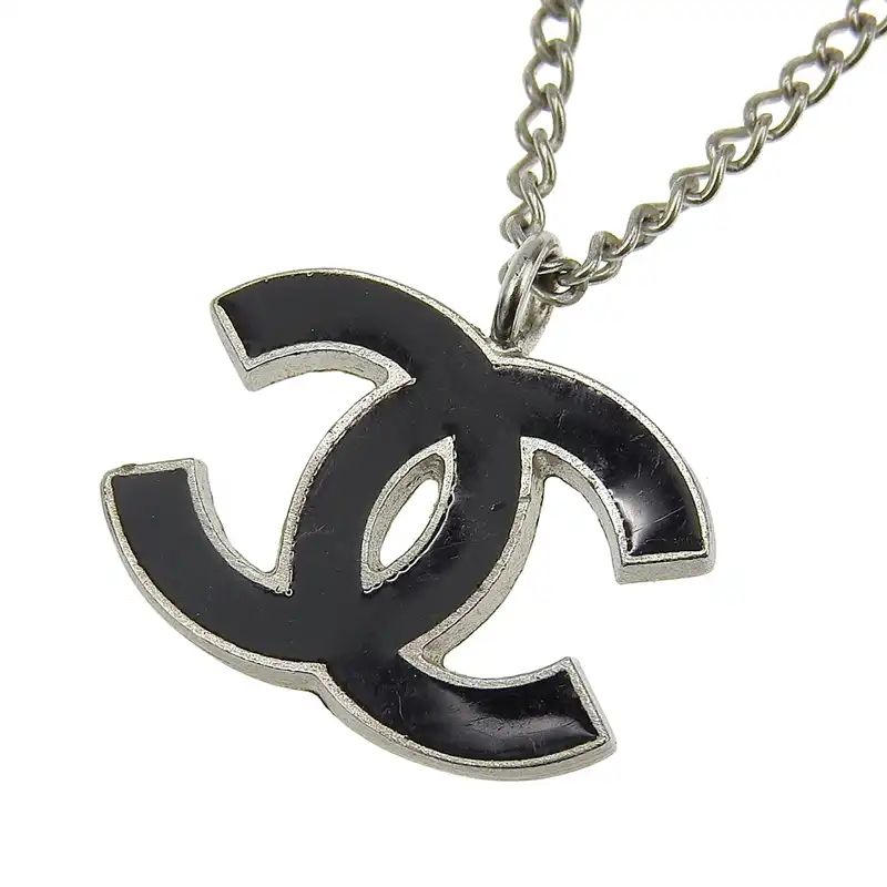 http://シャネル%20CHANEL%20ココマーク%20ネックレス%20ブラック%20シルバー色%2006P%20中古%20CH0960