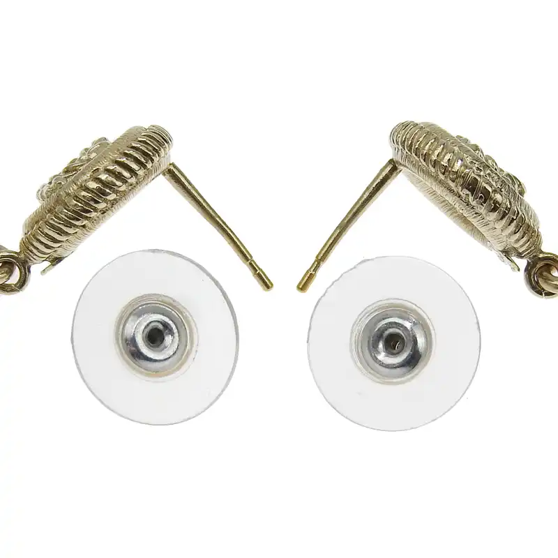 http://シャネル%20CHANEL%20ココマーク%20ピアス%20GP%20フェイクパール%20ゴールド色%20B16P%20中古%20CH0962