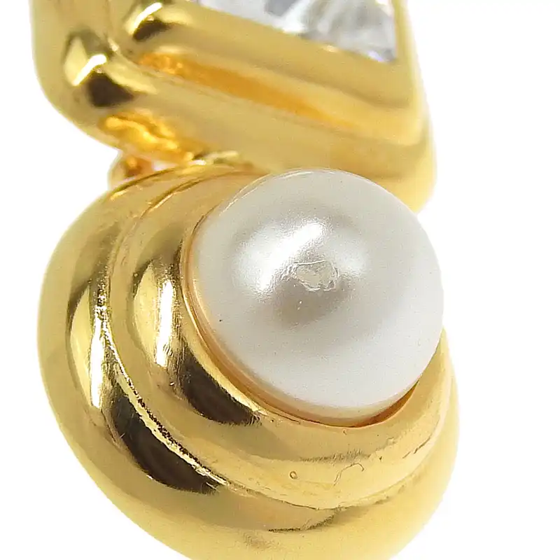 http://シャネル%20CHANEL%20ココマーク%20バレッタ%20ヘアクリップ%20GP%20フェイクパール%20ラインストーン%20ゴールド色%20B20K%20中古%20CH0973