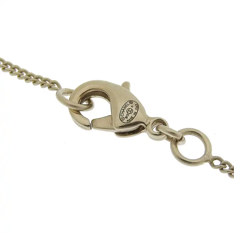 http://シャネル%20CHANEL%20ココマーク%20ネックレス%20GP%20ラインストーン%20ゴールド色%20B12A%20中古%20CH0975