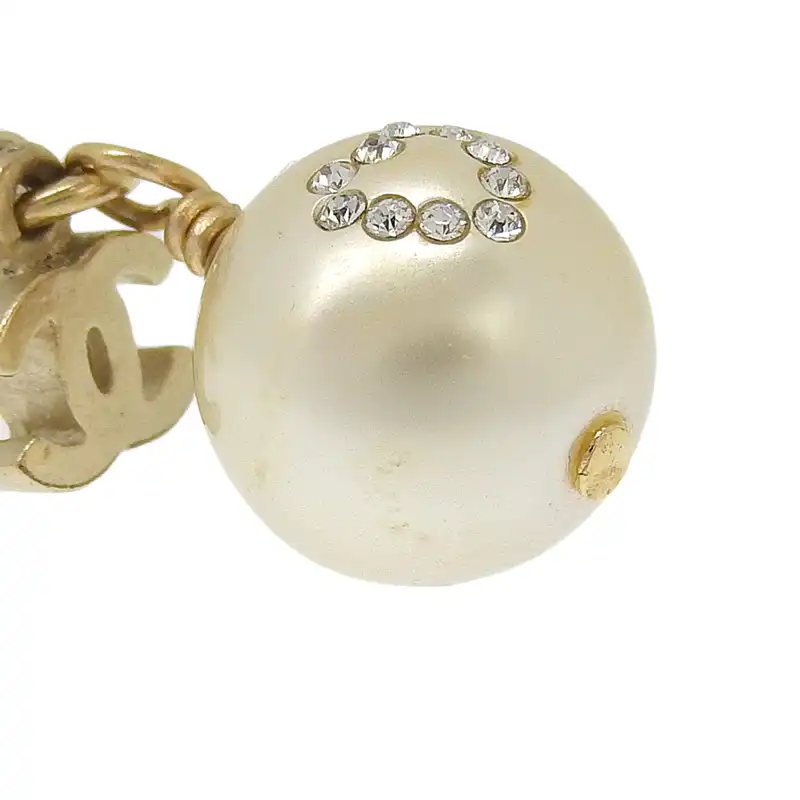 http://シャネル%20CHANEL%20ココマーク%20ネックレス%20フェイクパール%20ラインストーン%20ゴールド色%2008P%20中古%20CH0978