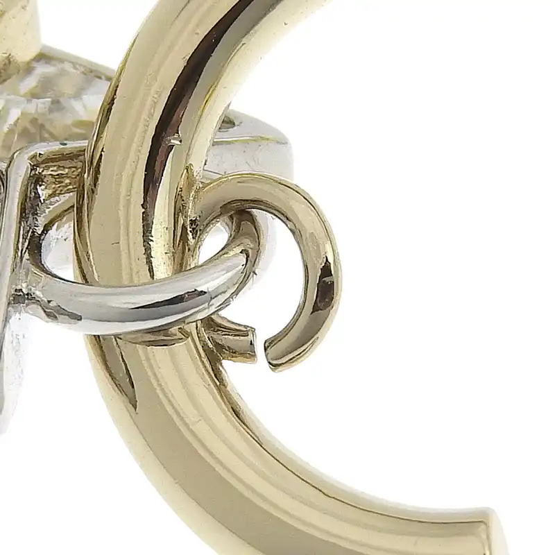 http://シャネル%20CHANEL%20ココマーク%20ピアス%20スター%20クローバー%20GP%20メタル%20ラインストーン%20シルバー色%20ゴールド色%20C23S%20中古%20CH0980
