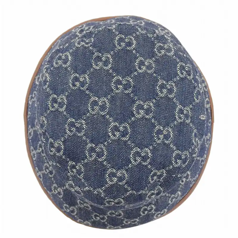 http://グッチ%20GUCCI%20バゲットハット%20帽子%20GGデニム%20レザー%20ネイビー/ブラウン%20#S%20576371%20美品%20GU0607