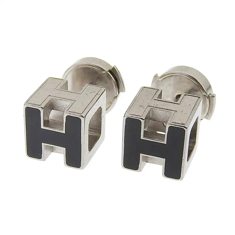 エルメス HERMES カージュドアッシュピアス ブラック シルバー色 中古 HE0987