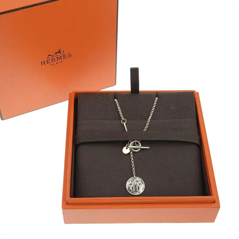 http://エルメス%20HERMES%20エクスリブリスネックレスPM%20ネックレス%20SV/K18%20中古%20HE0998