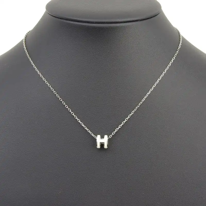 http://エルメス%20HERMES%20ミニポップアッシュ%20ネックレス%20ホワイト/シルバー色%20中古%20HE0999