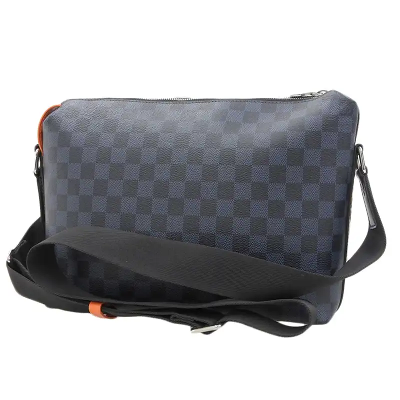 http://ルイヴィトン%20LOUIS%20VUITTON%20ダミエ・コバルト%20ディスカバリーメッセンジャーPM%20ショルダーバッグ%20オレンジ%20N40159%20中古%20LV1658