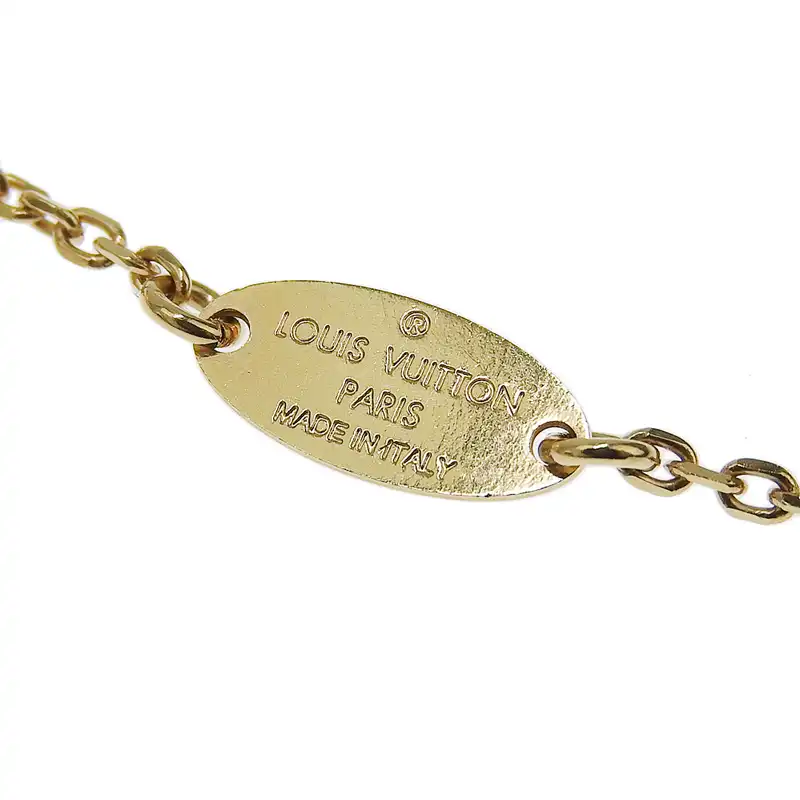 http://ルイヴィトン%20LOUIS%20VUITTON%20ネックレス%20エセンシャルV%20PM%20GP%20ゴールド色%20MP1465%20中古%20LV1663