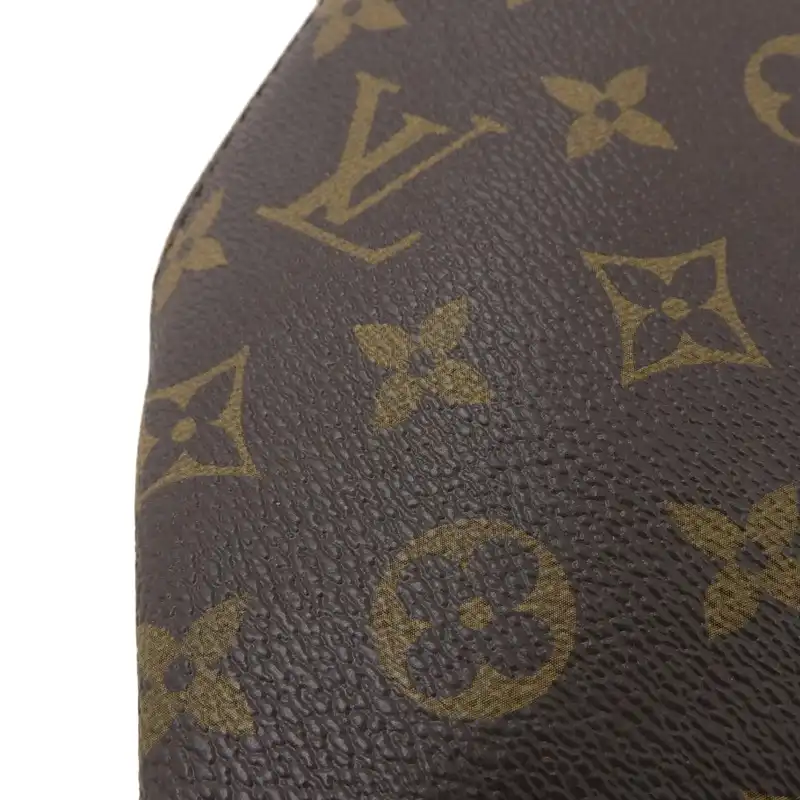 http://ルイヴィトン%20LOUIS%20VUITTON%20モノグラム%20ネヴァーフルMM%20トートバッグ%20ピヴォワンヌ%20M41178%20中古%20LV1665