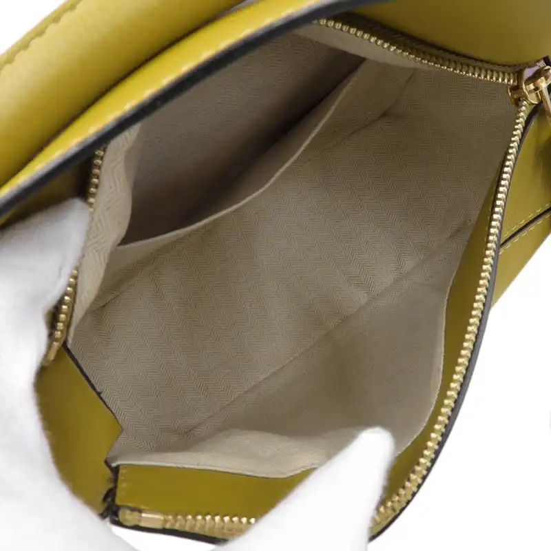 http://ロエベ%20LOEWE%20パズルバッグ%20スモール%202WAYバッグ%20ハンドバッグ%20ショルダーバッグ%20レザー%20マルチカラー%20中古%20OB2159