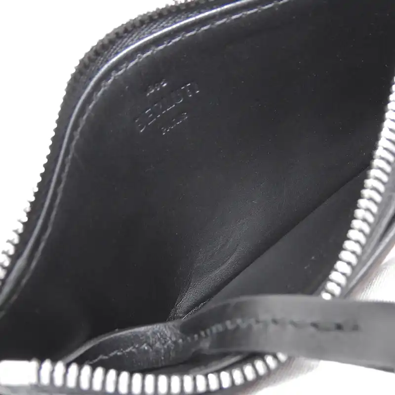 http://ベルルッティ%20BERLUTI%20コア%20マキシ%20スクリットレザー%20ロング%20ジップ%20カードホルダー%20ブラウン%20KOA_MAXI_NEO-JOUR-V2%20中古%20OBB0572