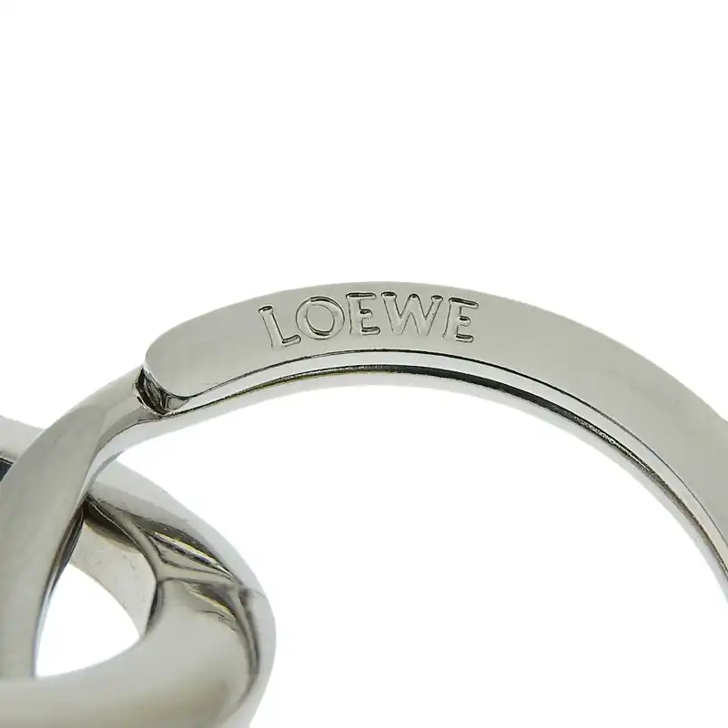 http://ロエベ%20LOEWE%20アナグラム%20キーリング%20キーホルダー%20シルバー色%20中古%20新入荷%20OBJ0294