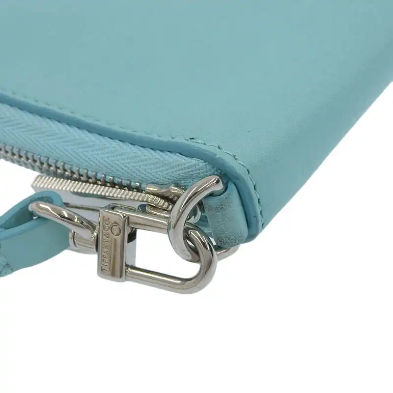 http://ティファニー%20TIFFANY%20&%20Co.%20マルチケース%20レザー%20ティファニーブルー%20中古%20TI0141