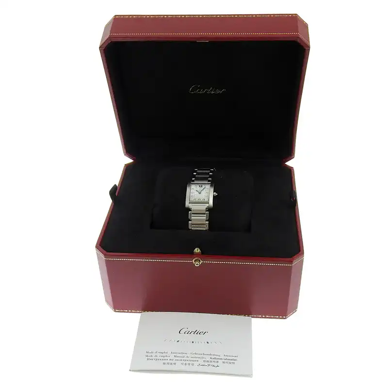 http://カルティエ%20CARTIER%20タンクフランセーズSM%20レディース%20クォーツ%20腕時計%2011Pダイヤモンド%20SS%20シルバー文字盤%20WE110006%20中古%20CA0465