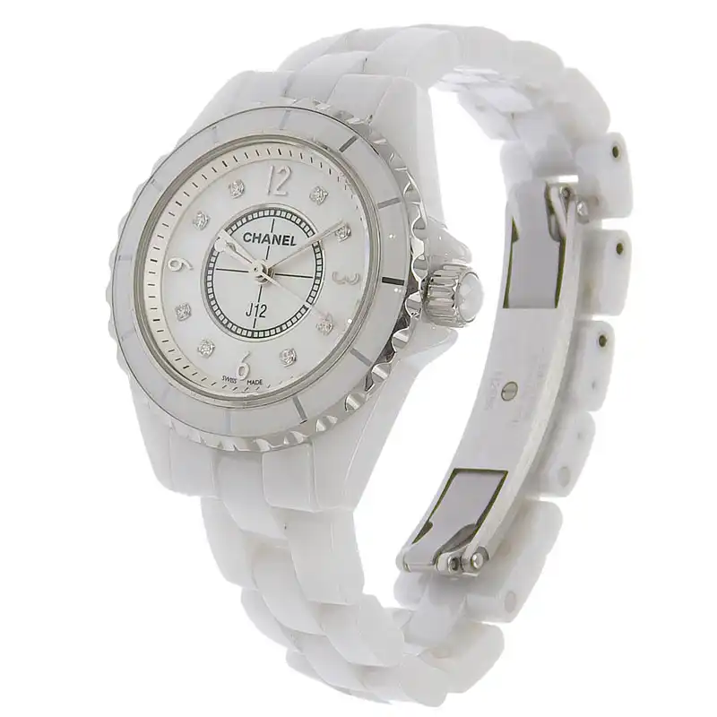 http://シャネル%20CHANEL%20J12%20レディース%20クォーツ%20腕時計%20セラミック/SS%208Pダイヤモンド%20シェル文字盤%20H2570%20中古%20CH0968