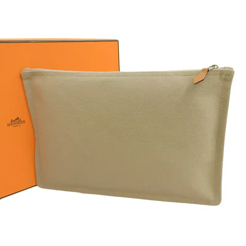 http://エルメス%20HERMES%20ポーチ%20スクエアポーチ%20小物入れ%20キャンバス%20エトゥープ%20中古%20HE1006