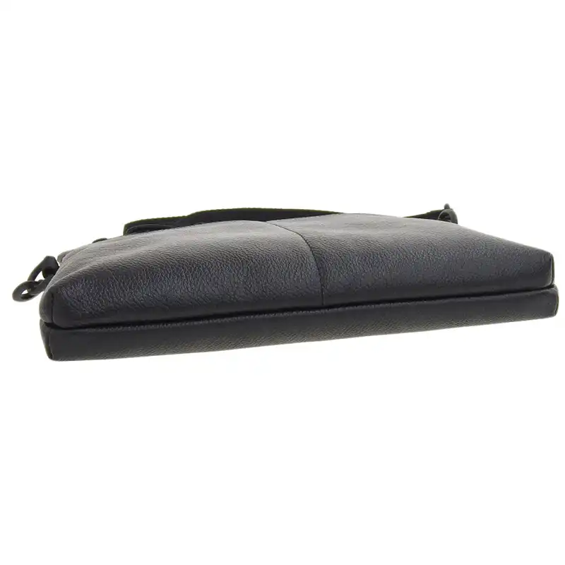 http://バレンシアガ%20BALENCIAGA%20サコッシュ%20ショルダーバッグ%20斜め掛け%20レザー%20ブラック%20673169%20美品%20OB2243