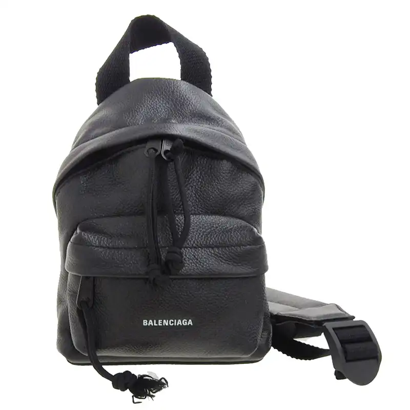 http://バレンシアガ%20BALENCIAGA%20エクスプローラー%202WAYバッグ%20ショルダー%20クロスボディ%20ミニリュック%20レザー%20ブラック%20656060%20中古%20OB2246