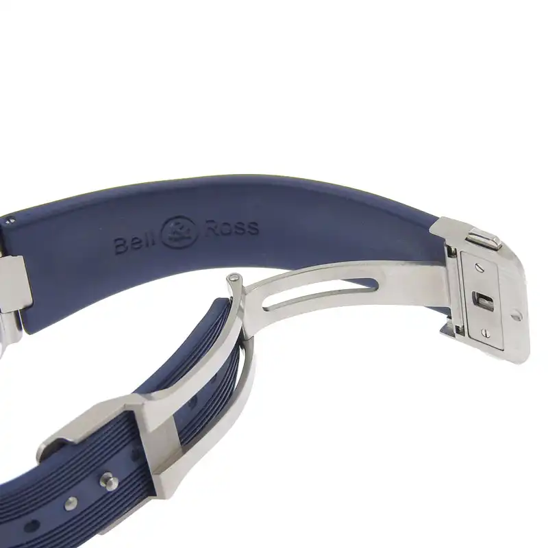 http://ベル＆ロス%20Bell%20&%20Ross%20BR05%20メンズ%20自動巻き%20腕時計%20SS/ラバー%20ブルー文字盤%20BR05A-BLU-ST/SRB%20中古%20OW0443