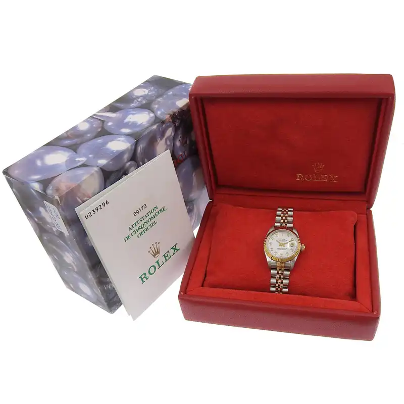 http://ロレックス%20ROLEX%20デイトジャスト%20レディース%20自動巻き%20腕時計%20SS/YG%2010Pダイヤ%20シェル文字盤%20U番%201997年%2069173NG%20中古%20RO0289