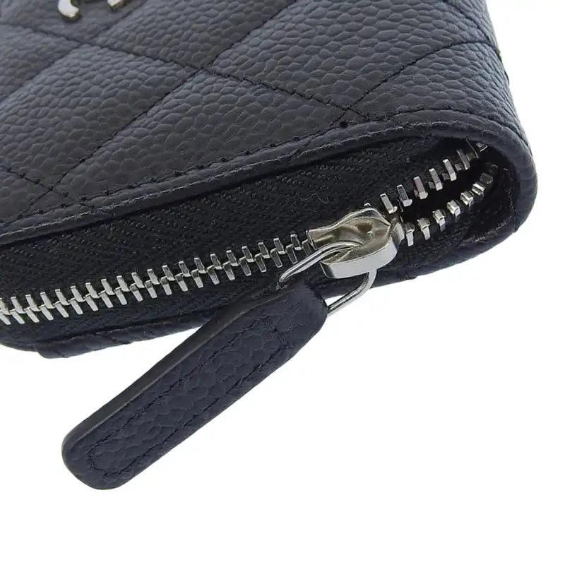 http://シャネル%20CHANEL%20マトラッセ%20コインケース%20コインパース%20小銭入れ%20クラシック%20ジップ%20キャビアスキン%20ブラック%20AP0216%20美品%20CH0983