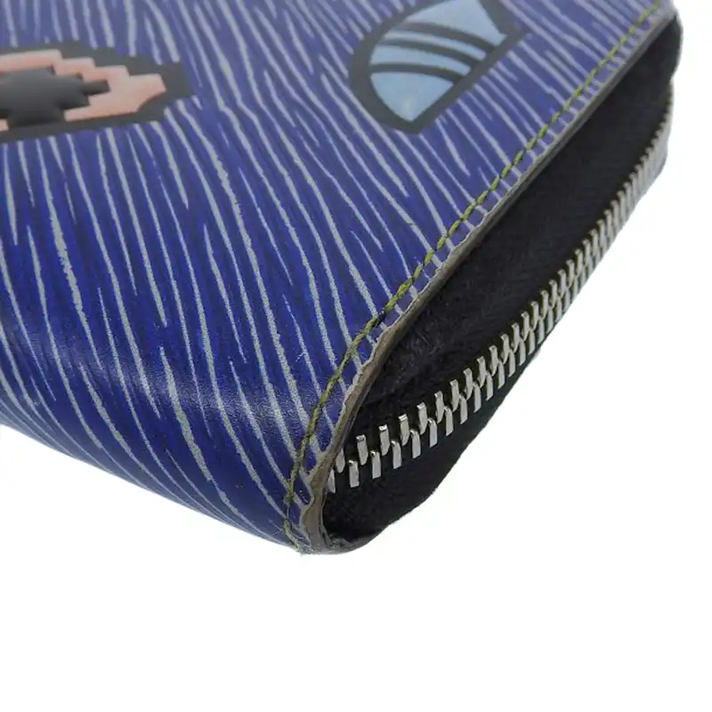 http://ルイヴィトン%20LOUIS%20VUITTON%20エピ%20デニム%20サマー・スターダスト%20ジッピーウォレット%20長財布%20ブルー%20M61494%20中古%20LV1680