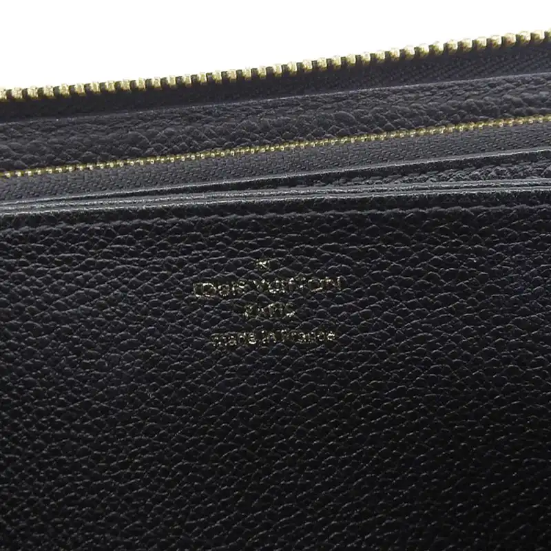 http://ルイヴィトン%20LOUIS%20VUITTON%20モノグラム・アンプラント%20ジッピーウォレット%20長財布%20ノワール%20M64805%20中古%20LV1681