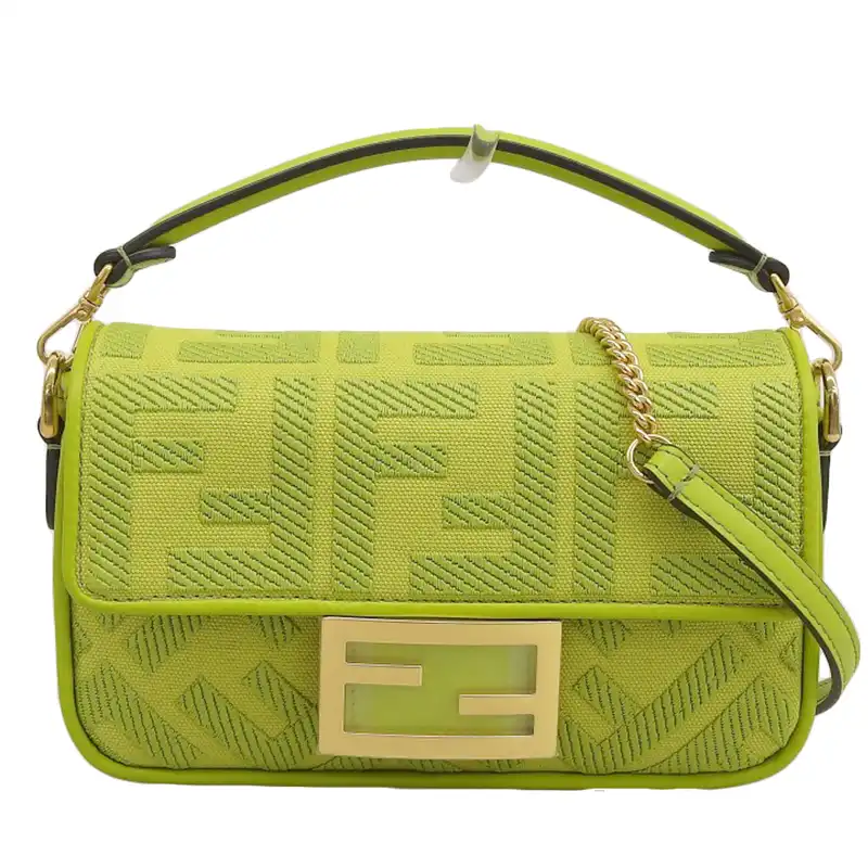 http://フェンディ%20FENDI%20マンマミニバゲット%202WAY%20ハンドバッグ%20ショルダーバッグ%20ズッカ%20キャンバス/レザー%20グリーン%208BS017%20美品%20OB2269