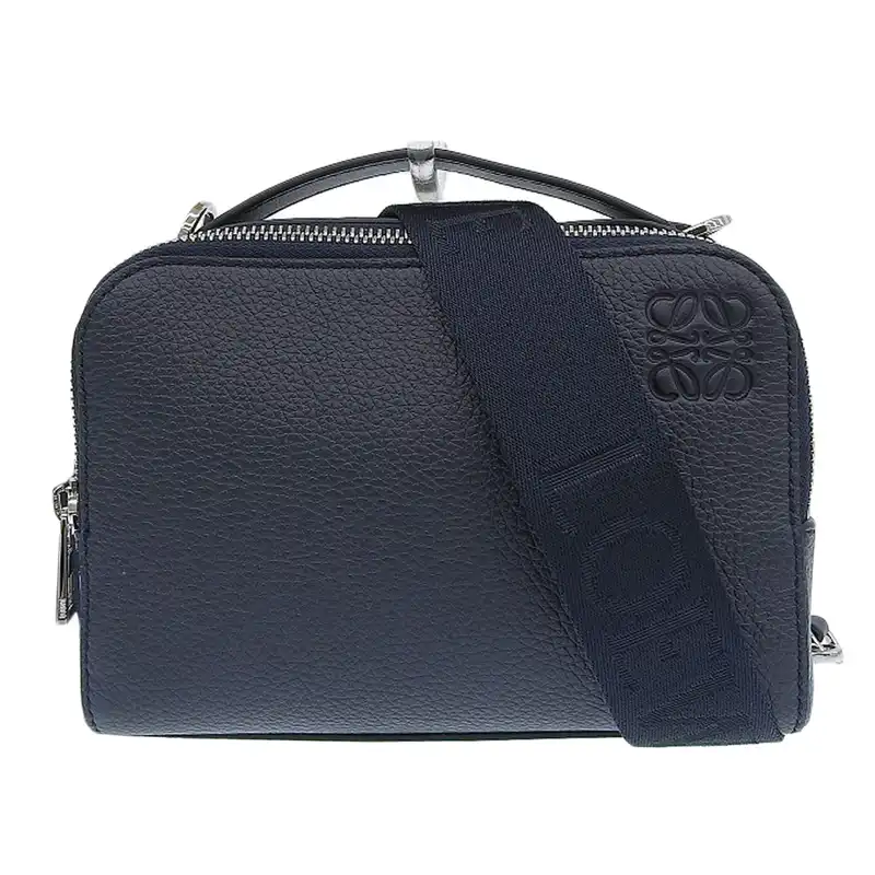 http://ロエベ%20LOEWE%20カメラバッグ%20ミニ%202WAYバッグ%20ハンドバッグ%20ショルダーバッグ%20レザー%20ネイビー%20中古%20OB2306