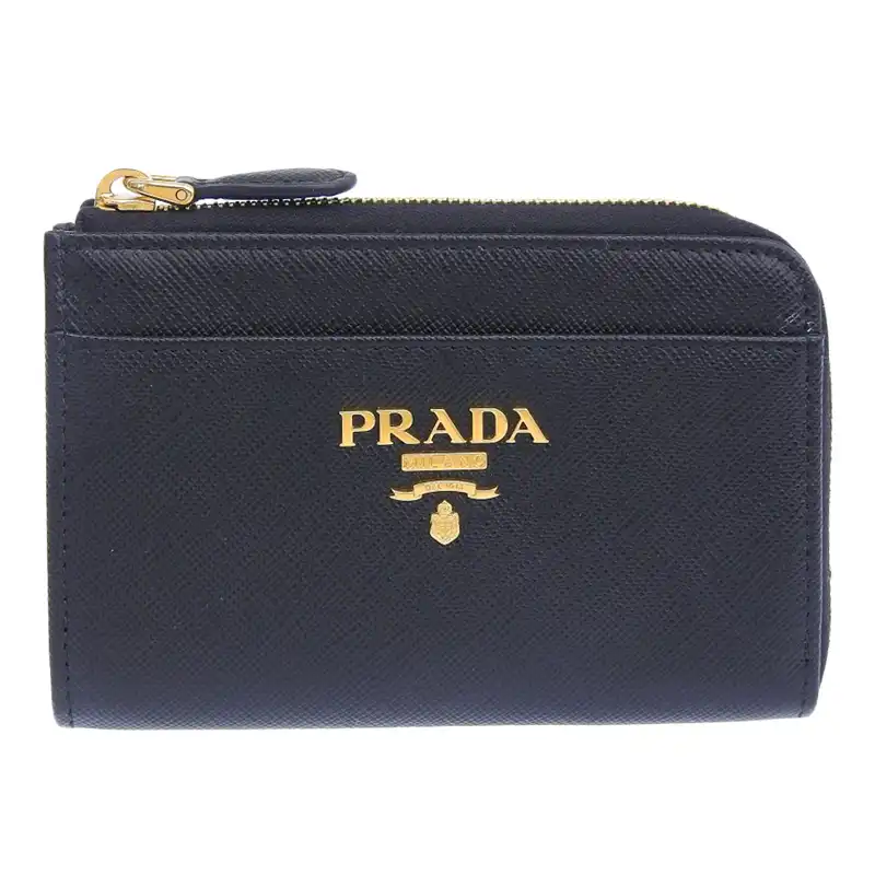 http://プラダ%20PRADA%20キーケース%20カードホルダー%20コインケース%20サフィアーノ%20レザー%20ブラック%201PP122%20中古%20OBB0607