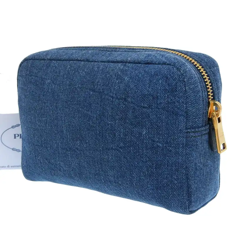 http://プラダ%20PRADA%20ポーチ%20デニム%20ブルー%201NA021%20中古%20OBB0609