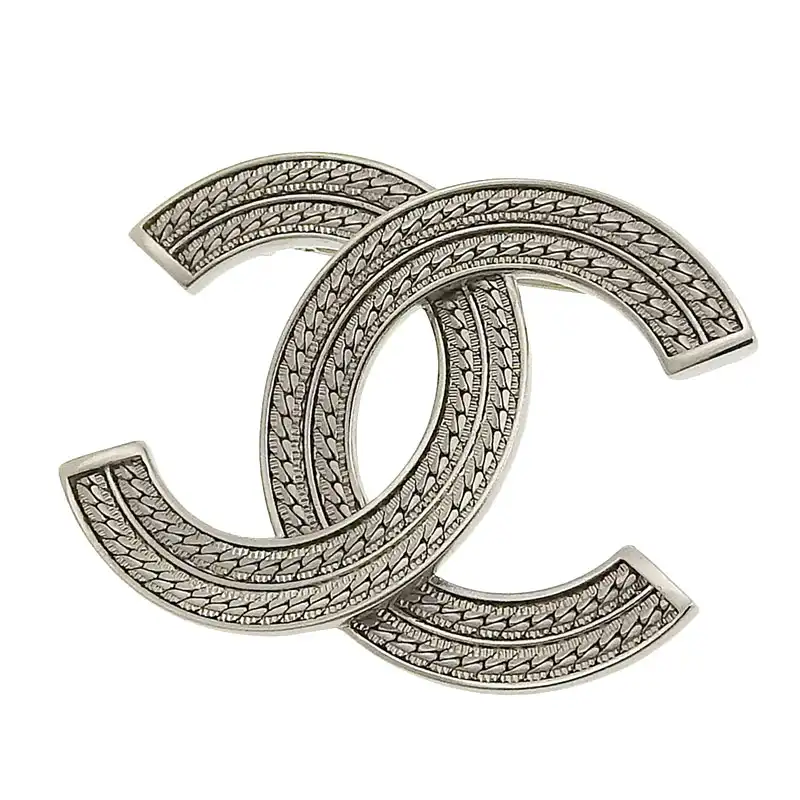 シャネル CHANEL ブローチ ココマーク シルバー色 A24B 中古 CH1029